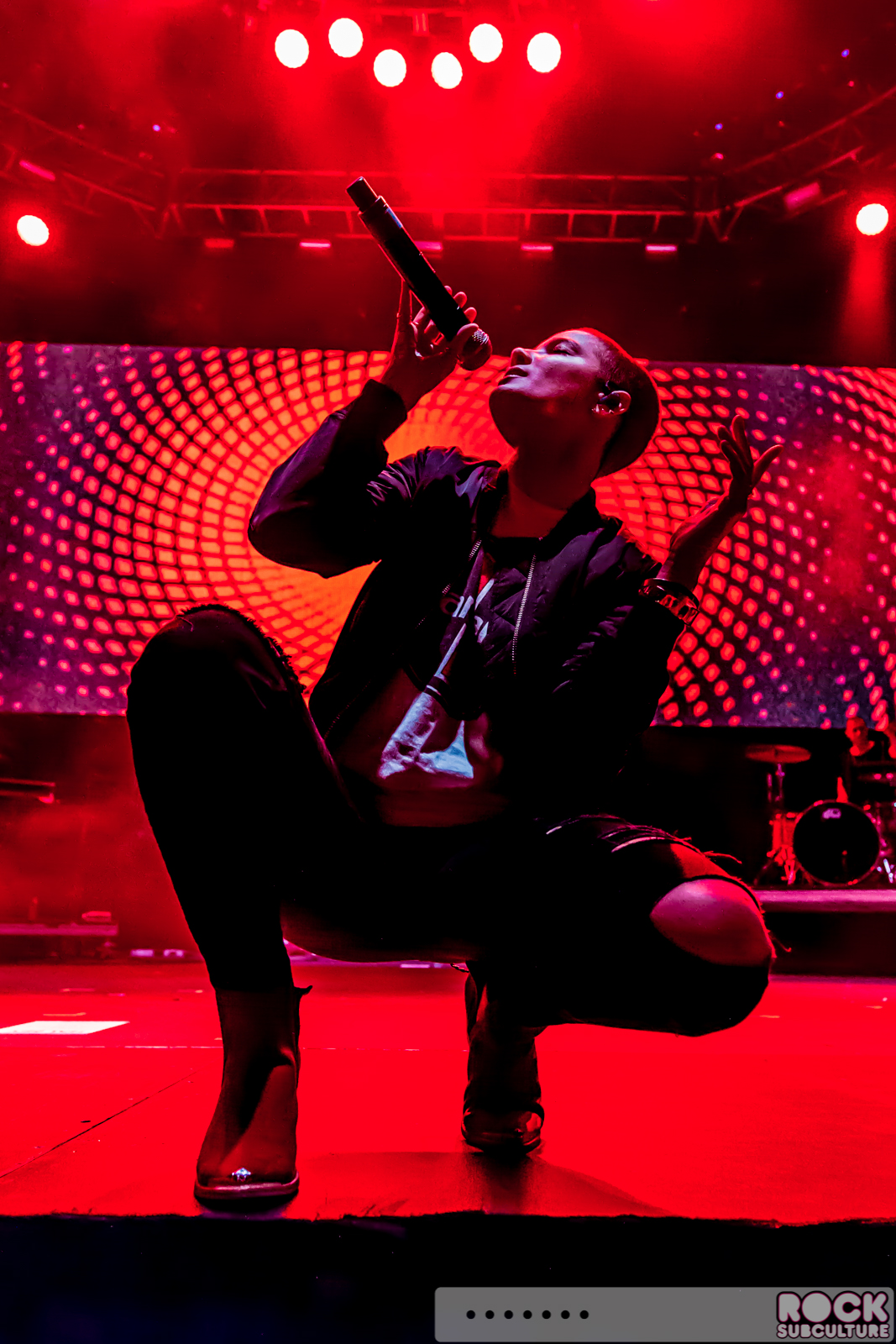 Live-105-NSSN-Not-So-Silent-Night-2015-Photos-Concert-Review-Line-Up-Set-List-179