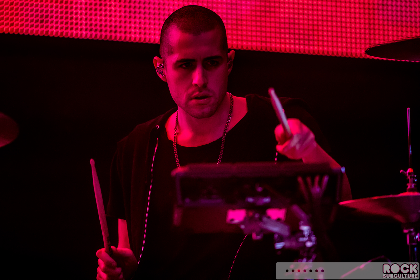 Live-105-NSSN-Not-So-Silent-Night-2015-Photos-Concert-Review-Line-Up-Set-List-201