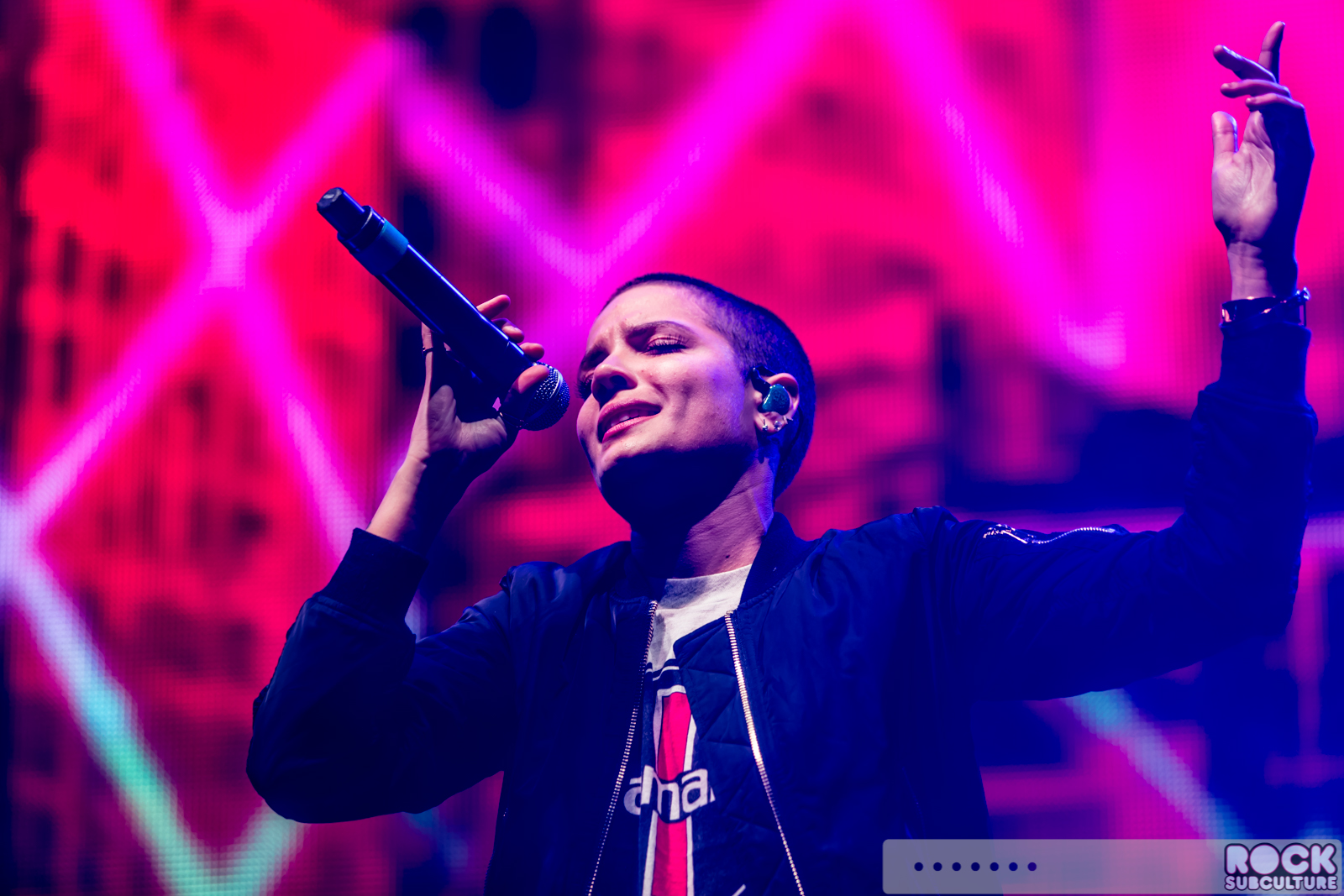 Live-105-NSSN-Not-So-Silent-Night-2015-Photos-Concert-Review-Line-Up-Set-List-202