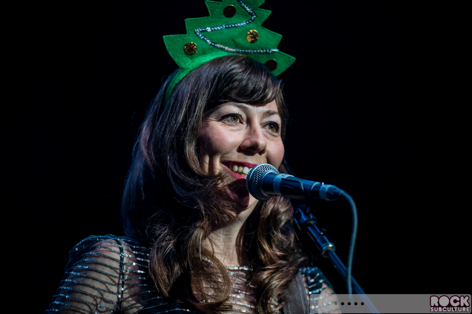 Live-105-NSSN-Not-So-Silent-Night-2015-Photos-Concert-Review-Line-Up-Set-List-226