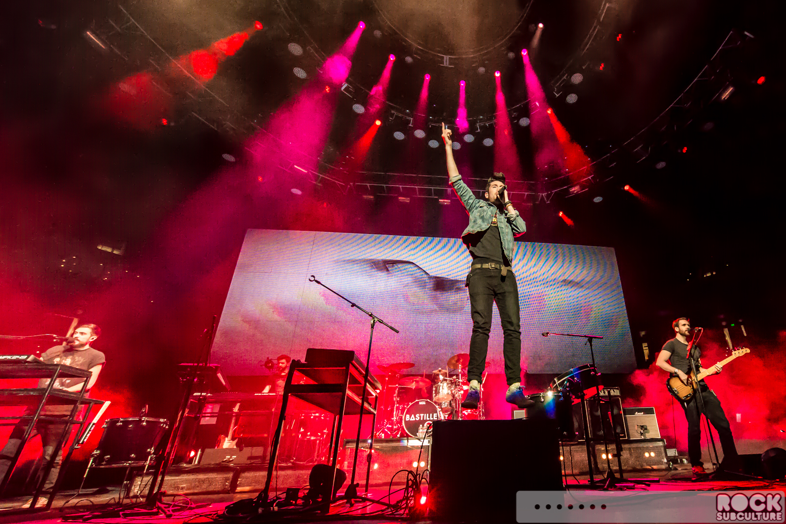 Live-105-NSSN-Not-So-Silent-Night-2015-Photos-Concert-Review-Line-Up-Set-List-322