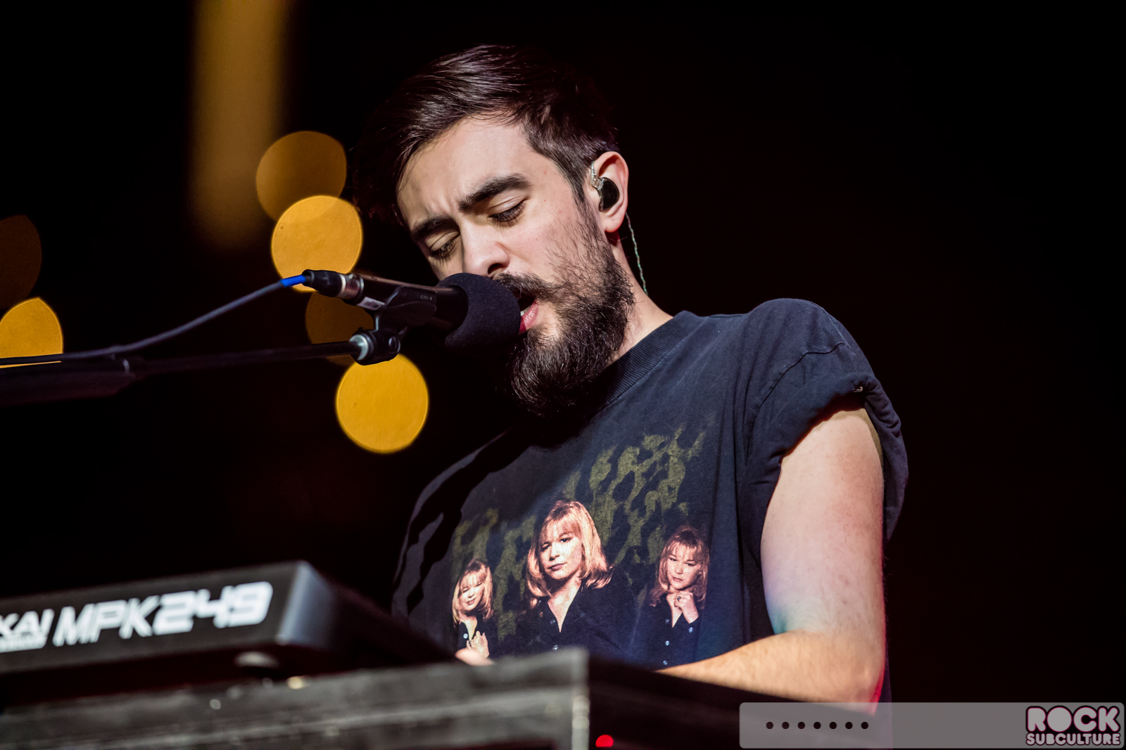Live-105-NSSN-Not-So-Silent-Night-2015-Photos-Concert-Review-Line-Up-Set-List-350