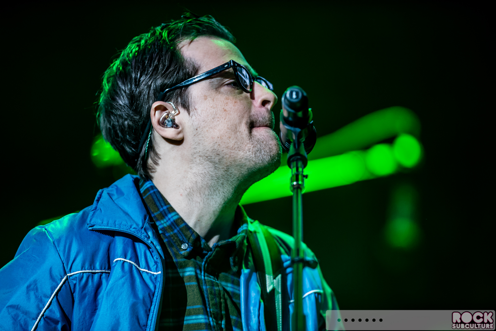 Live-105-NSSN-Not-So-Silent-Night-2015-Photos-Concert-Review-Line-Up-Set-List-466