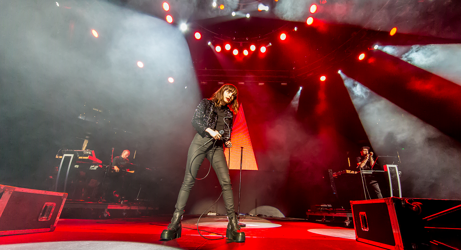 Chvrches-2016-Tour-Dates-Cities-Concert-Tickets-Details-Wolf-Alice-Death-Cab-for-Cutie-FI