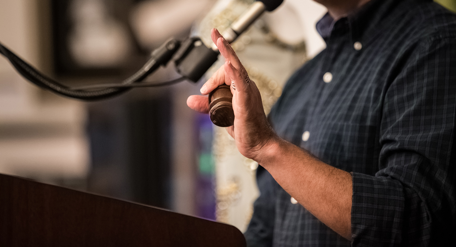 2015-Music-Rock-and-Roll-Pop-Stage-Studio-Used-Prop-Auction-Calendar-Schedule-Events-Dealers-Live-Auction-Houses-Catalogs-Dates-FI