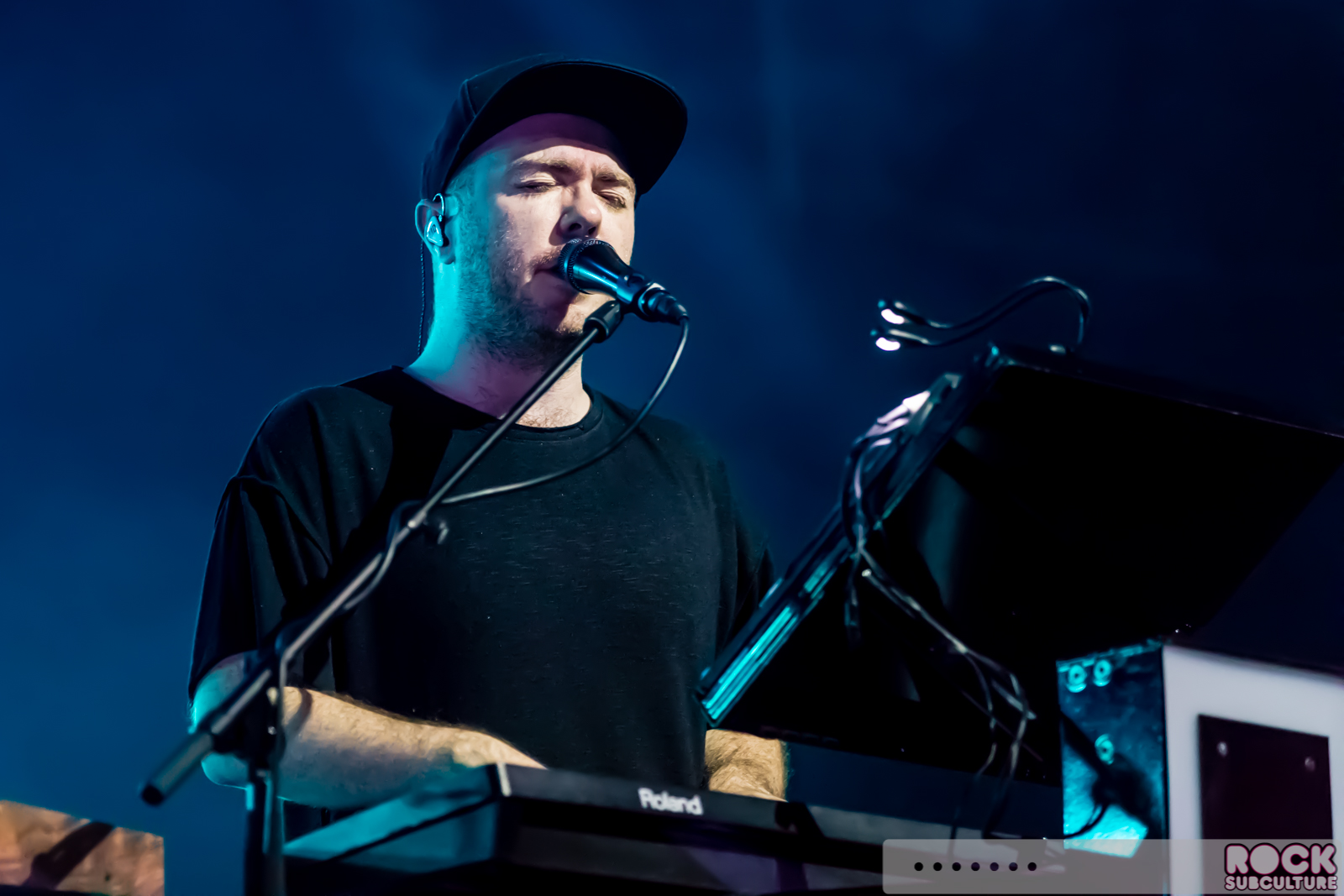 Chvrches-Wolf-Alice-2016-Concert-Review-Tour-Photos-Fox-Theater-Oakland-076