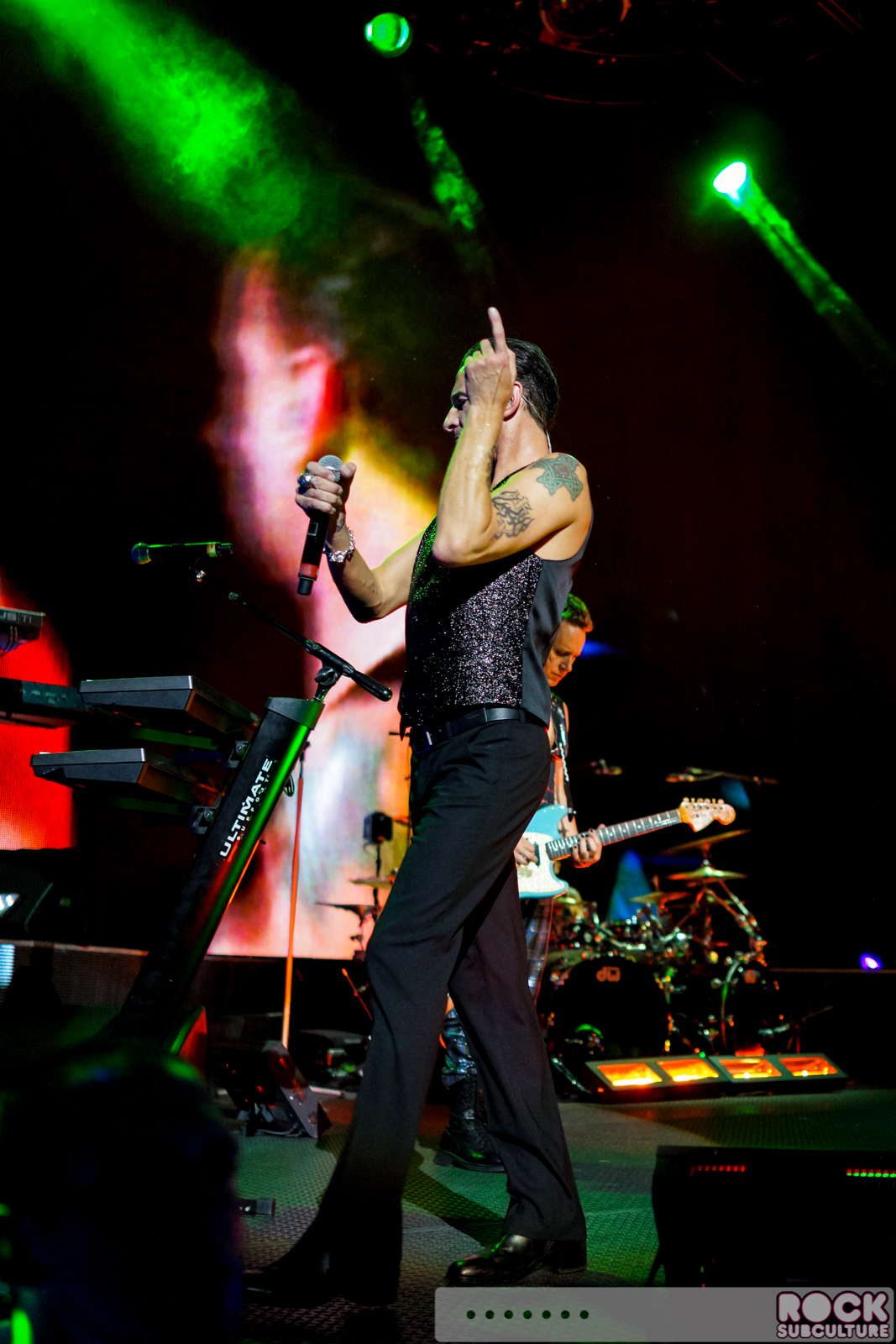 Depeche-Mode-Delta-Machine-Tour-2013-Las-Vegas-Palms-Concert-Photos-Review-15