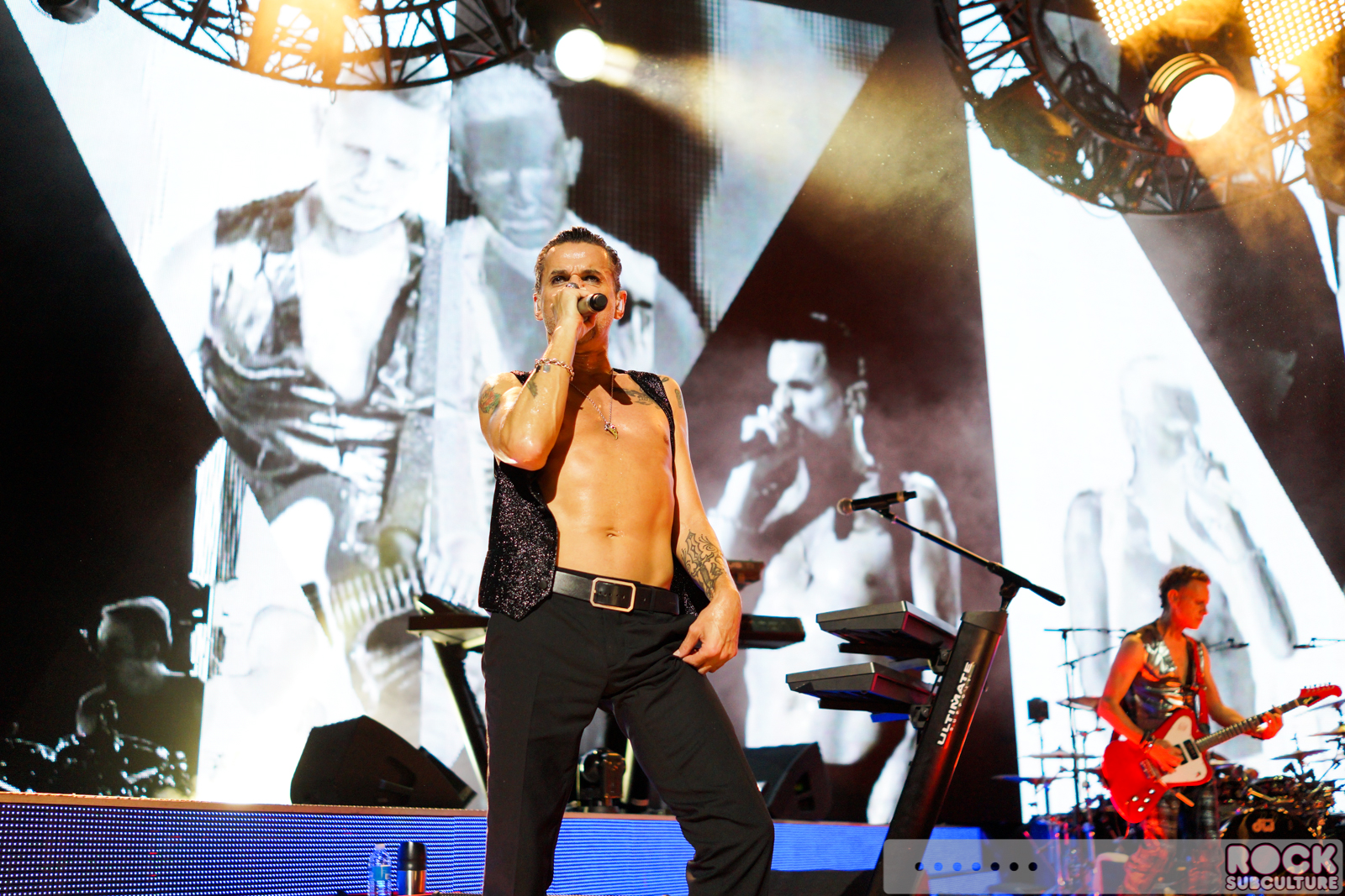 Depeche-Mode-Delta-Machine-Tour-2013-Las-Vegas-Palms-Concert-Photos-Review-16