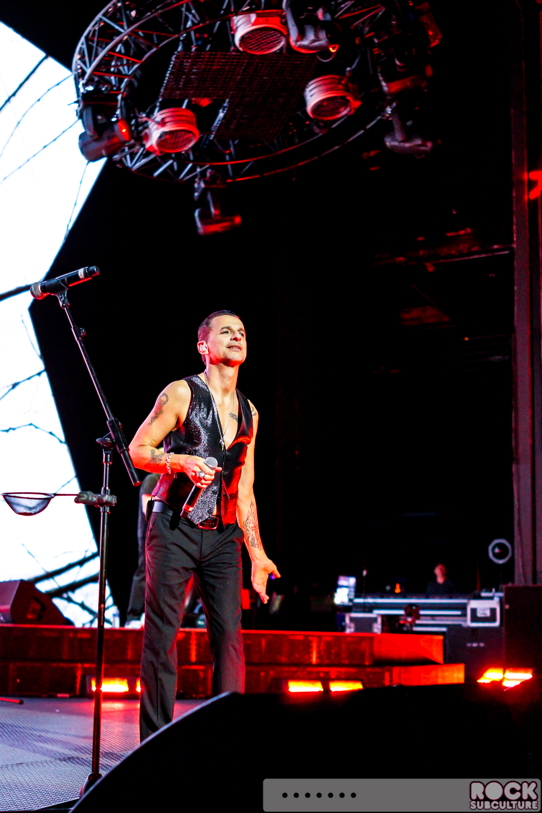 Depeche-Mode-Delta-Machine-Tour-2013-Las-Vegas-Palms-Concert-Photos-Review-39