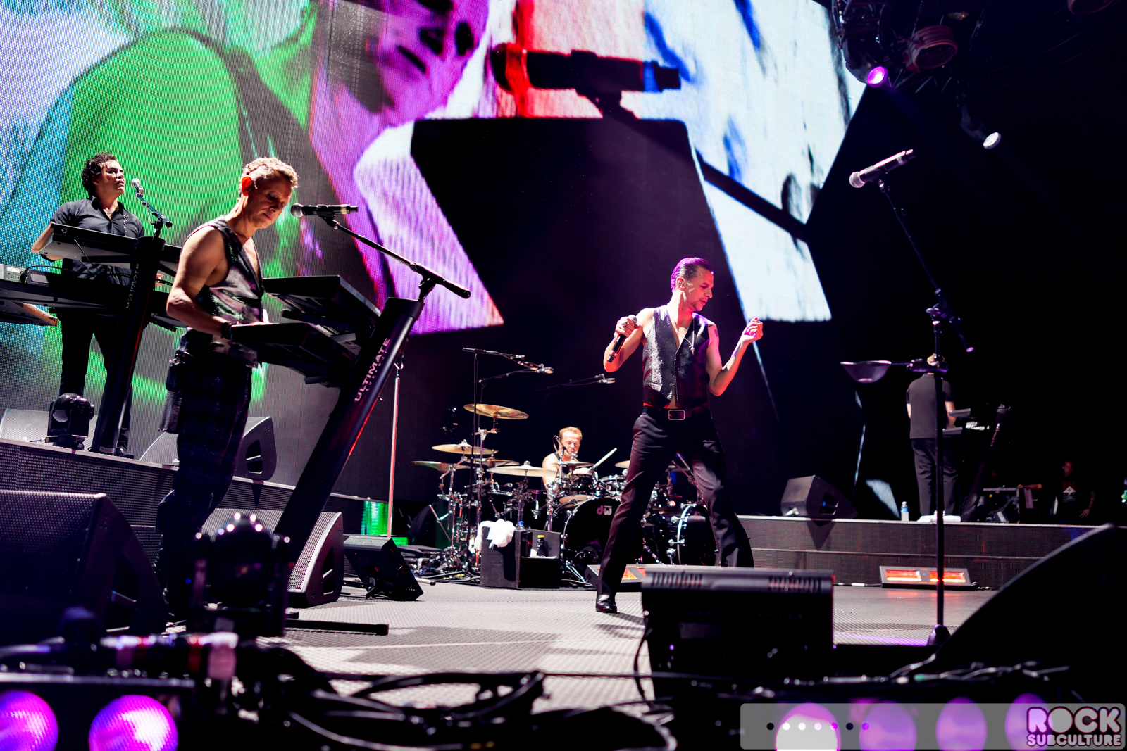 Depeche-Mode-Delta-Machine-Tour-2013-Las-Vegas-Palms-Concert-Photos-Review-49
