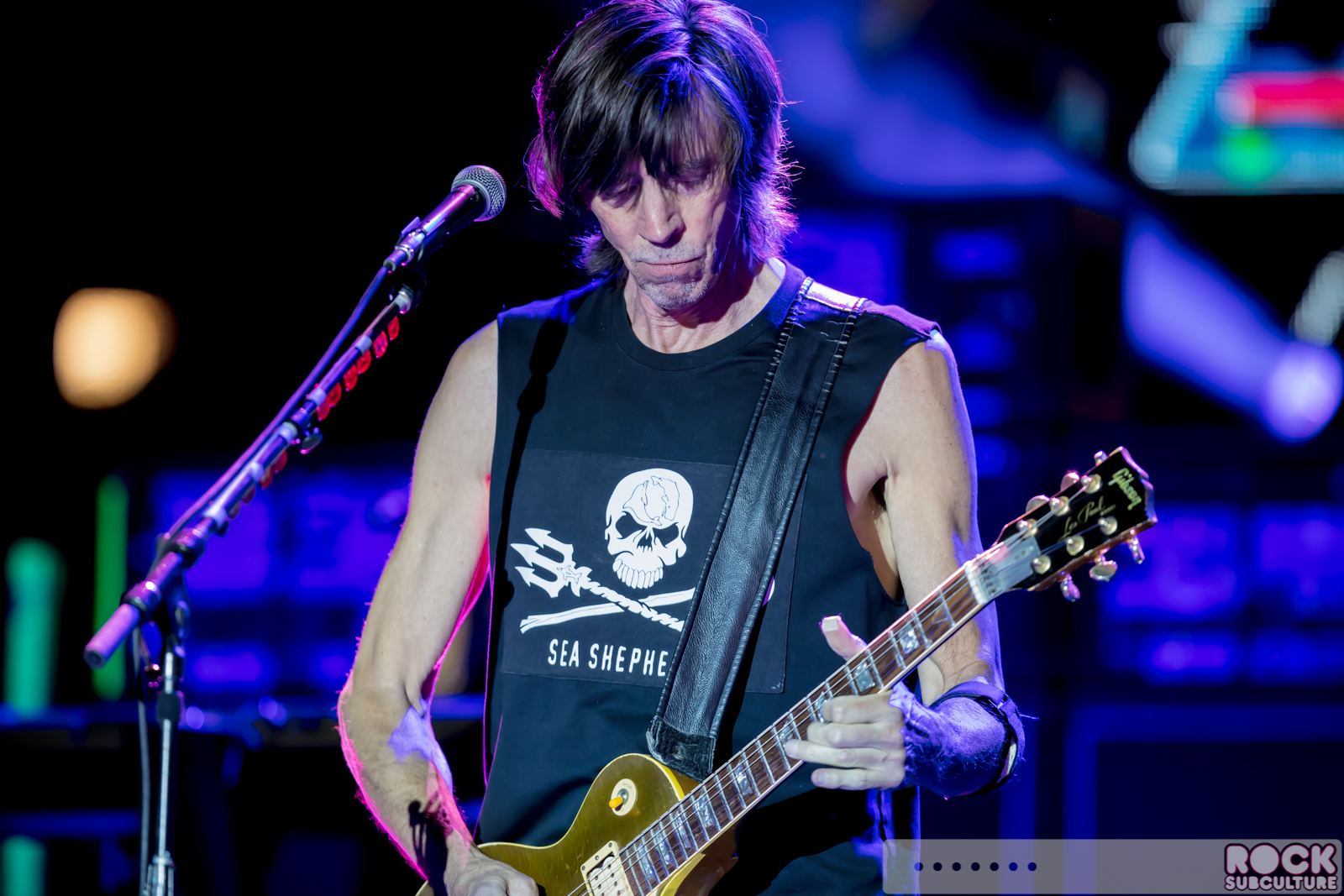 Boston-Joan-Jett-2017-Concert-Tour-Photos-Ironstone-Amphitheatre-Murphys-1049