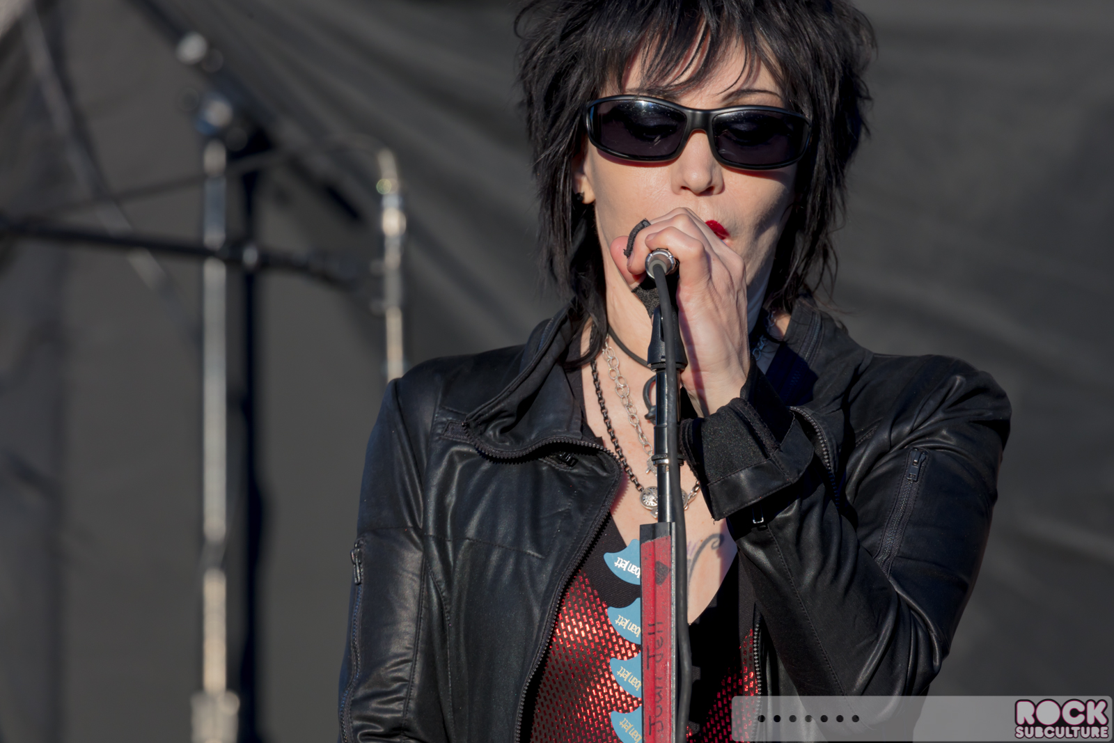Boston-Joan-Jett-2017-Concert-Tour-Photos-Ironstone-Amphitheatre-Murphys-188