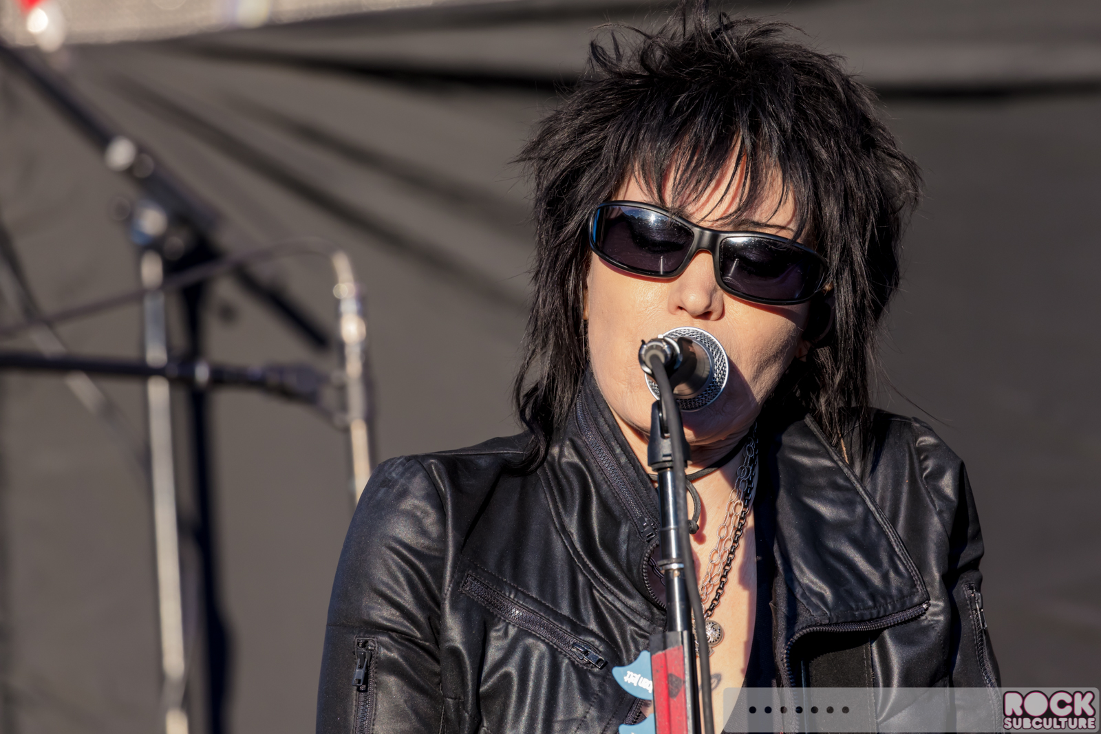 Boston-Joan-Jett-2017-Concert-Tour-Photos-Ironstone-Amphitheatre-Murphys-219