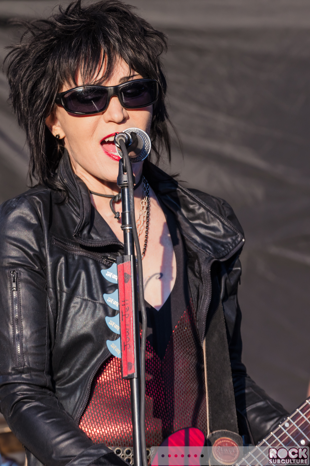 Boston-Joan-Jett-2017-Concert-Tour-Photos-Ironstone-Amphitheatre-Murphys-281
