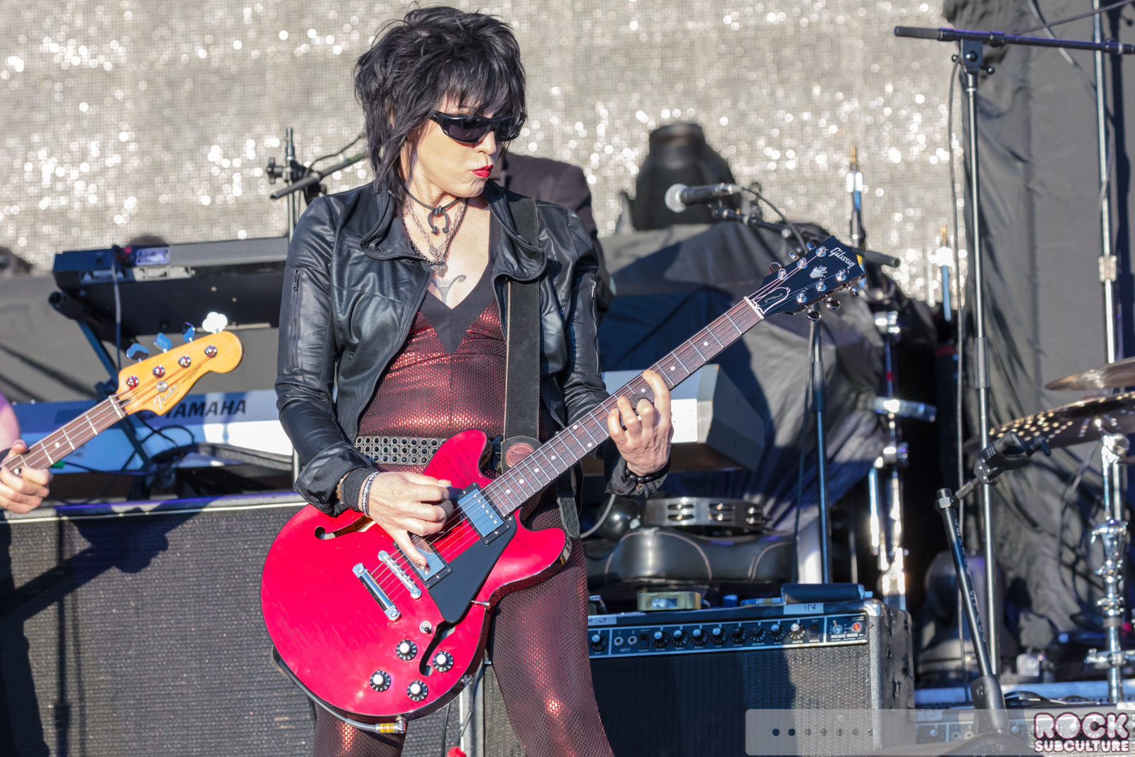 Boston-Joan-Jett-2017-Concert-Tour-Photos-Ironstone-Amphitheatre-Murphys-314
