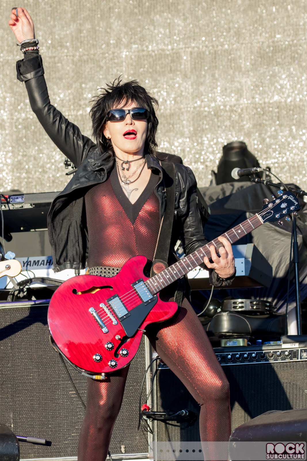 Boston-Joan-Jett-2017-Concert-Tour-Photos-Ironstone-Amphitheatre-Murphys-319