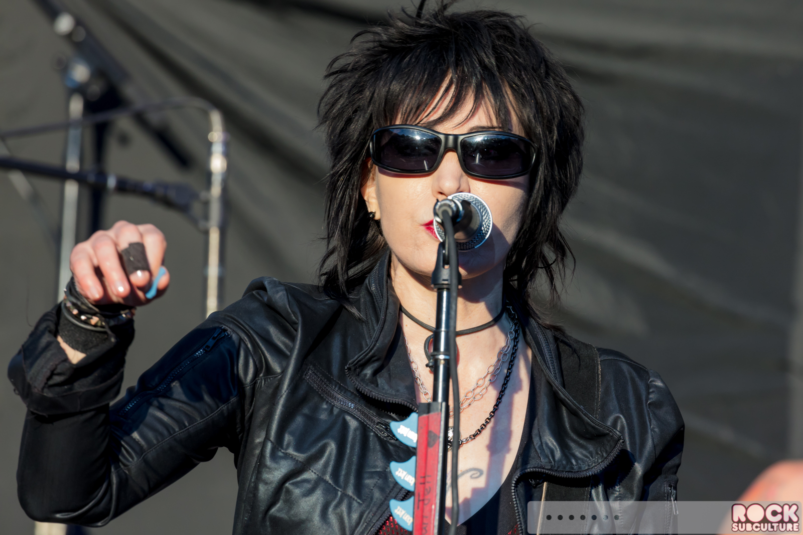 Boston-Joan-Jett-2017-Concert-Tour-Photos-Ironstone-Amphitheatre-Murphys-329