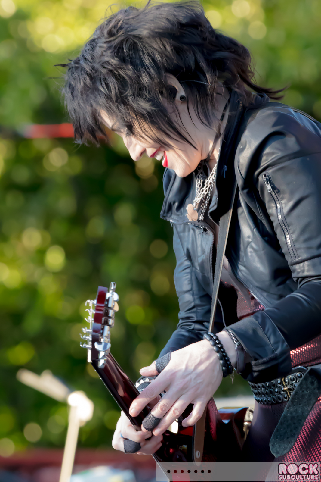 Boston-Joan-Jett-2017-Concert-Tour-Photos-Ironstone-Amphitheatre-Murphys-555