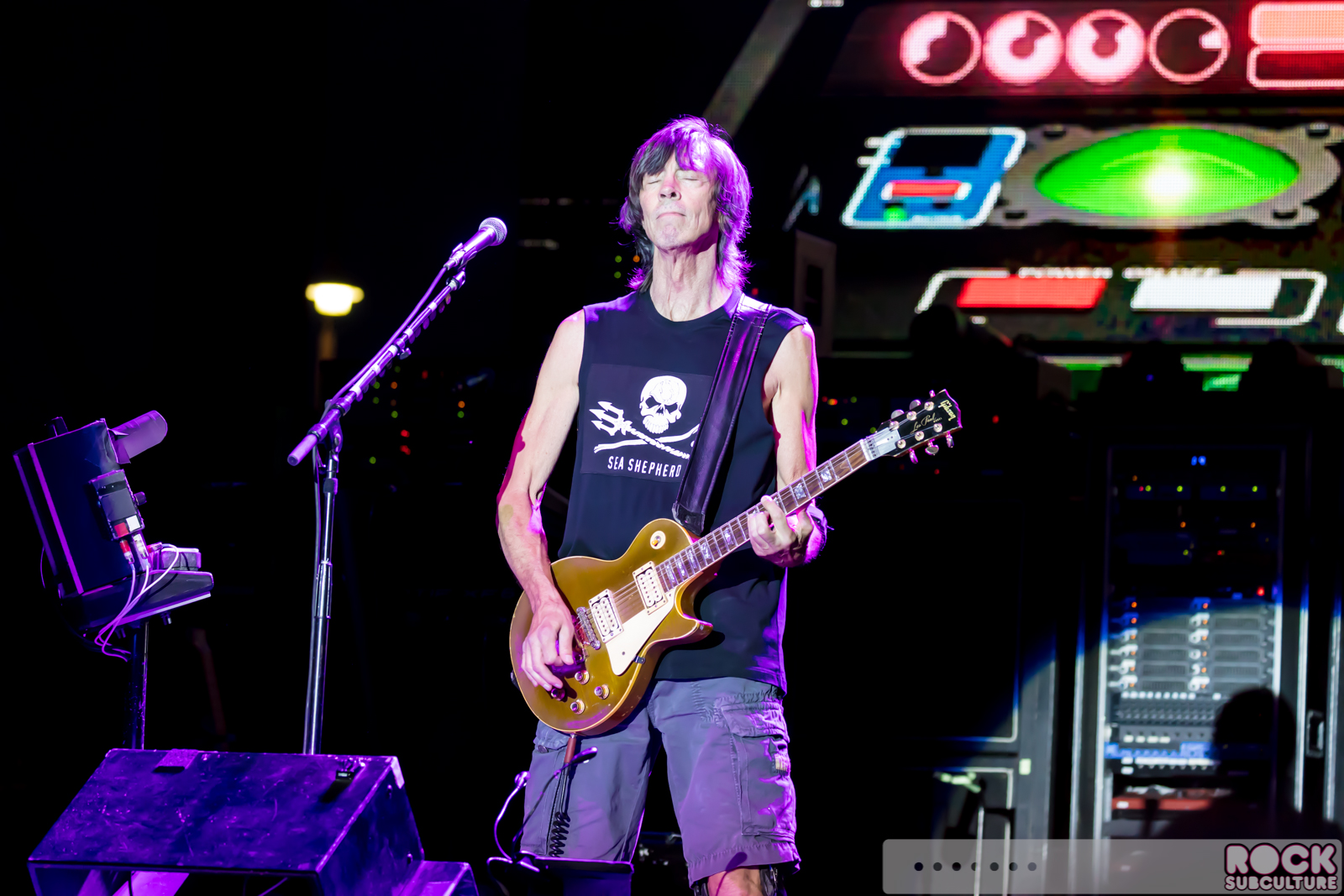 Boston-Joan-Jett-2017-Concert-Tour-Photos-Ironstone-Amphitheatre-Murphys-993