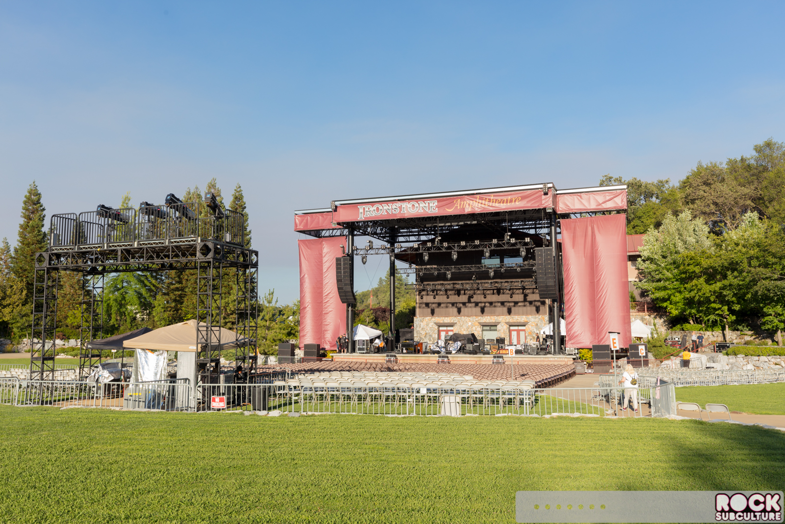 Lindsey-Buckinghamd-Christine-McVie-Concert-Tour-2017-Ironstone-009