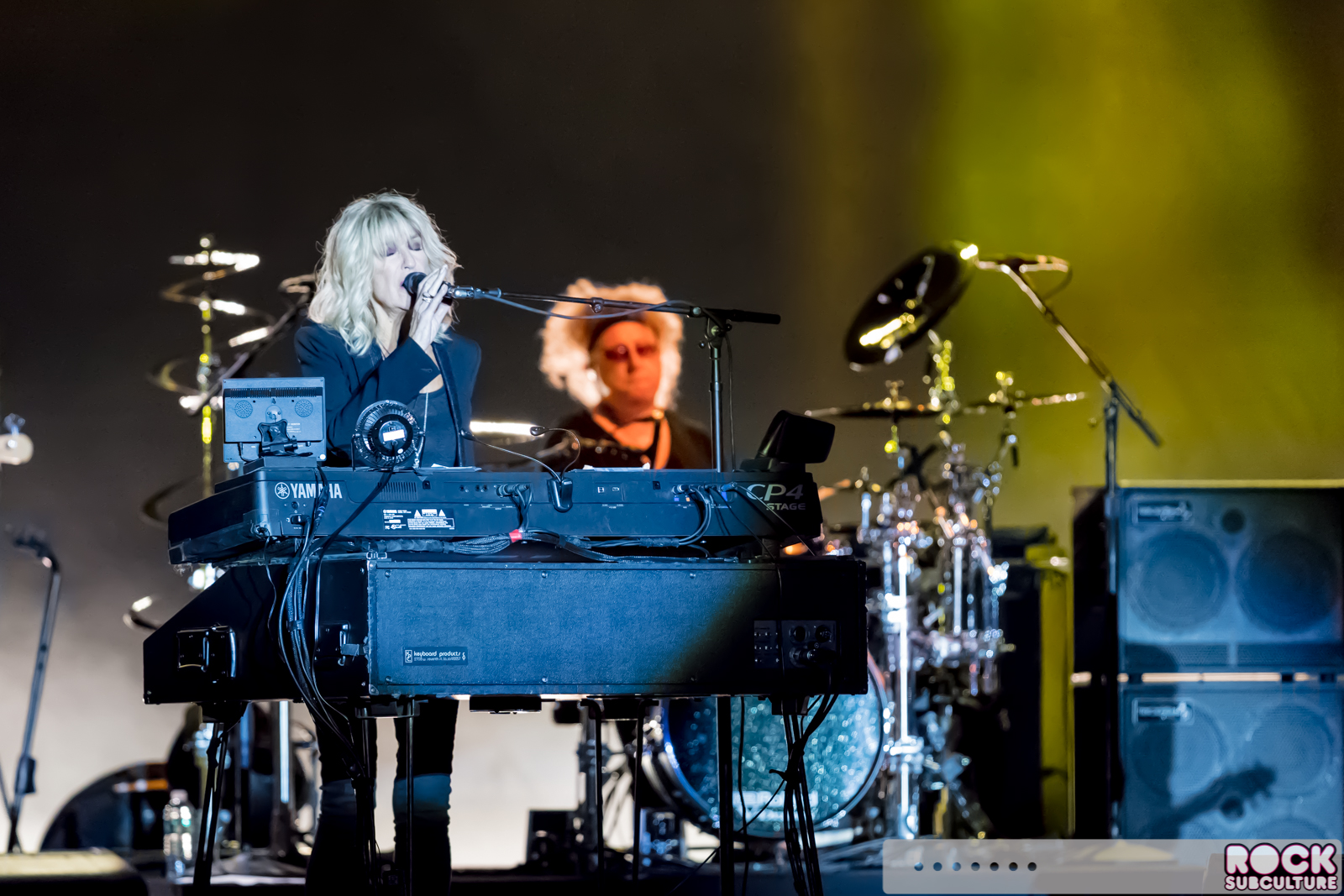 Lindsey-Buckinghamd-Christine-McVie-Concert-Tour-2017-Ironstone-462