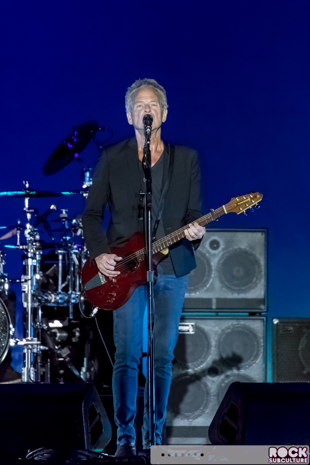 Lindsey-Buckinghamd-Christine-McVie-Concert-Tour-2017-Ironstone-532