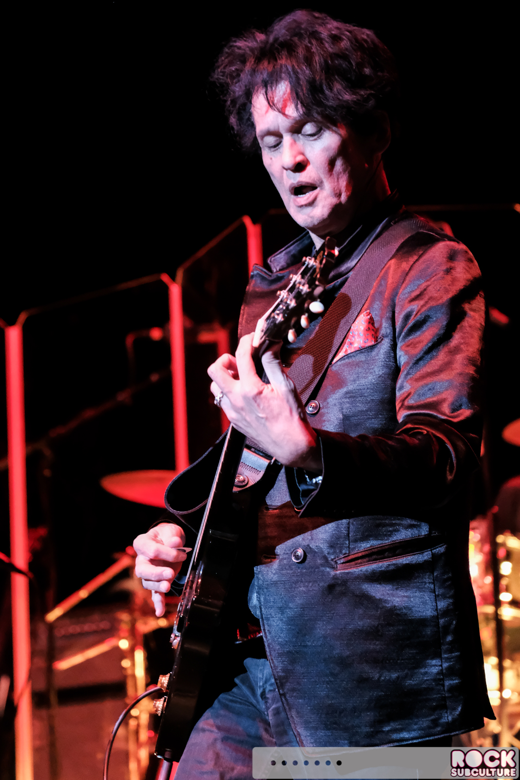 Roger-Daltrey-2018-Tour-Concert-Photography-Review-Live-The-Who-Stockton-Bob-Hope-Theatre-Richter-Entertainment-044