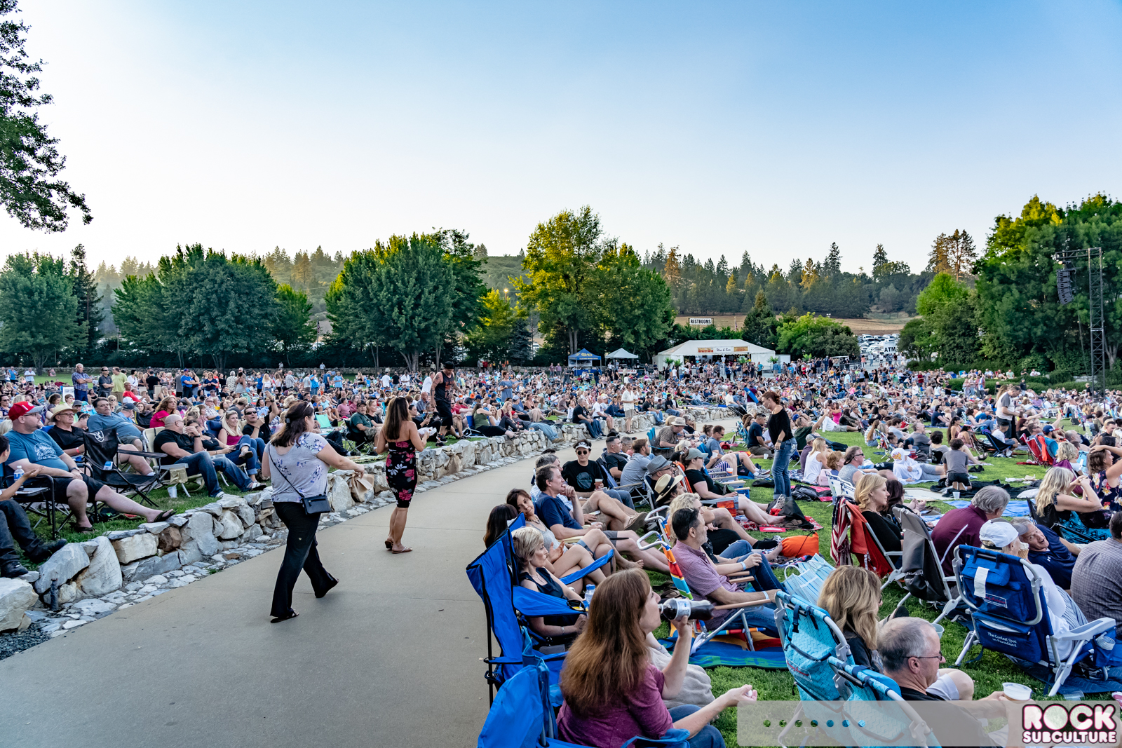 Counting-Crows-Live-2018-Tour-Concert-Ironstone-Amphitheatre-Photos-0635
