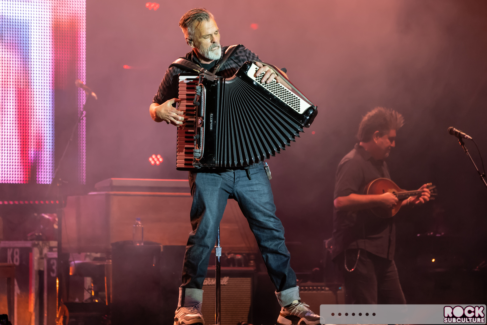 Counting-Crows-Live-2018-Tour-Concert-Ironstone-Amphitheatre-Photos-1199