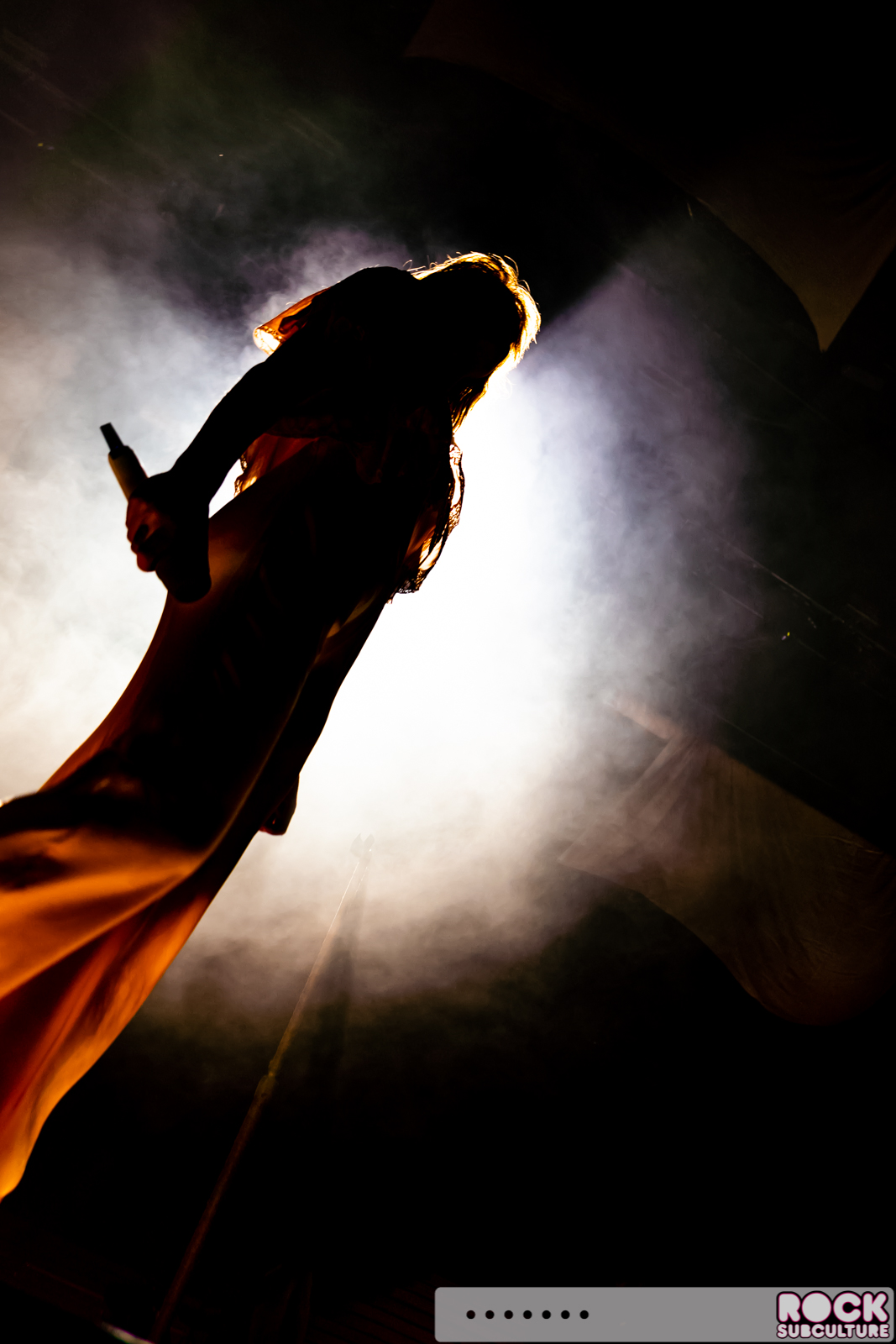 Florence-and-the-Machine-2018-Tour-Concert-Photos-Review-Lake-Tahoe-0618