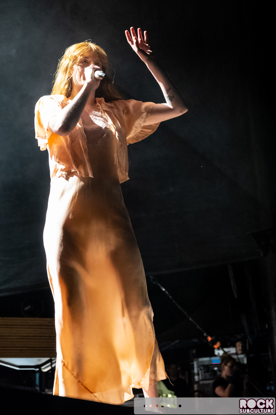 Florence-and-the-Machine-2018-Tour-Concert-Photos-Review-Lake-Tahoe-0631