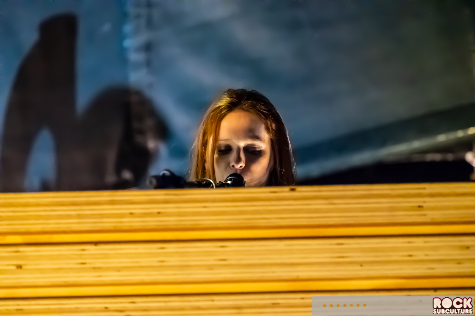 Florence-and-the-Machine-2018-Tour-Concert-Photos-Review-Lake-Tahoe-1174