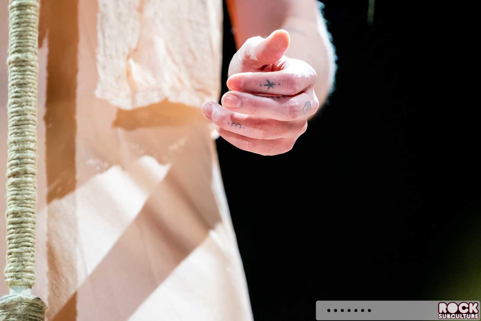 Florence-and-the-Machine-2018-Tour-Concert-Photos-Review-Lake-Tahoe-1183