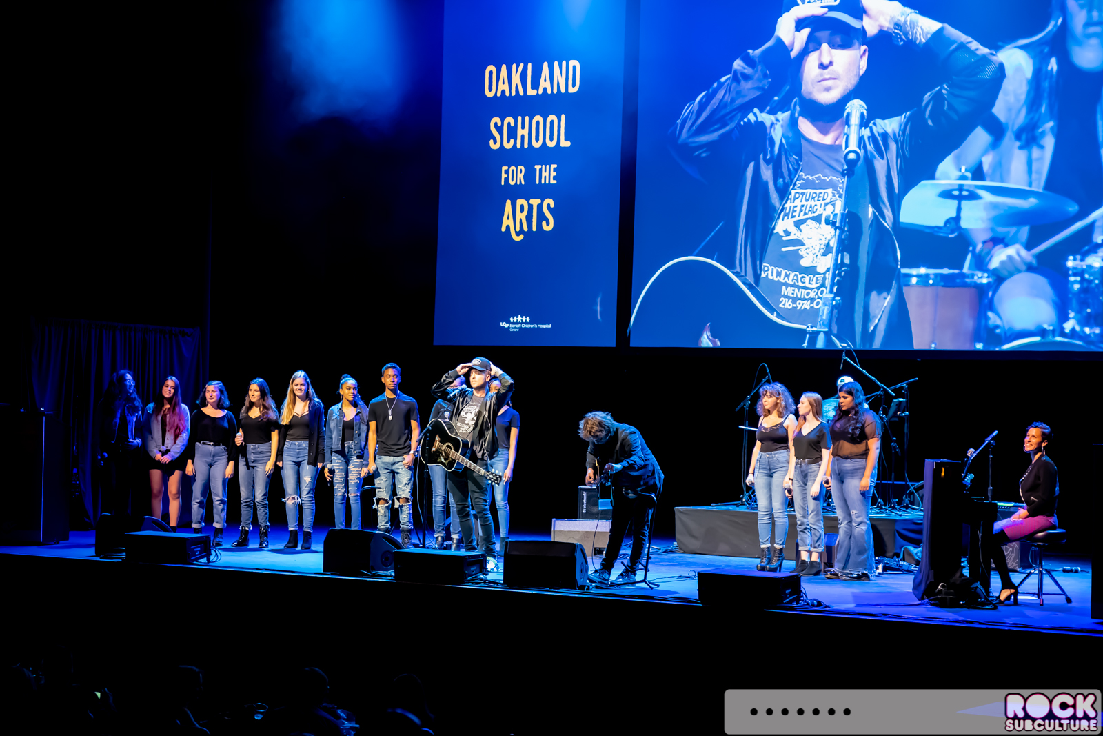 Notes-And-Words-2019-Ryan-Tedder-Oakland-1669