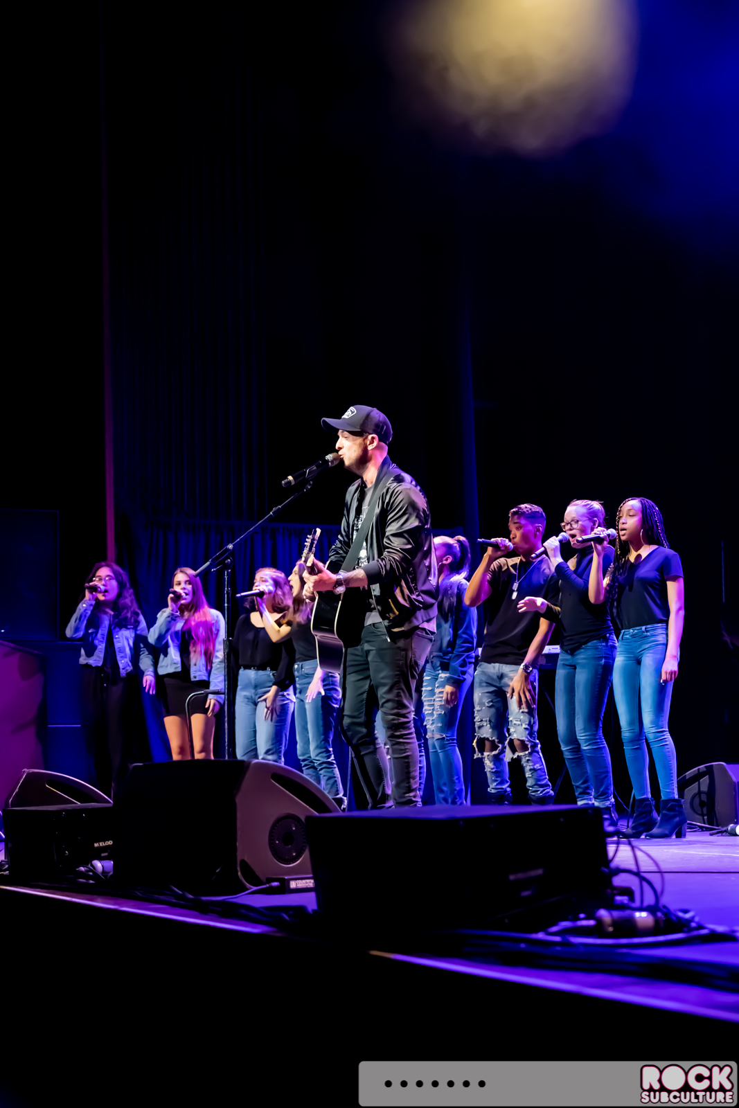 Notes-And-Words-2019-Ryan-Tedder-Oakland-1739