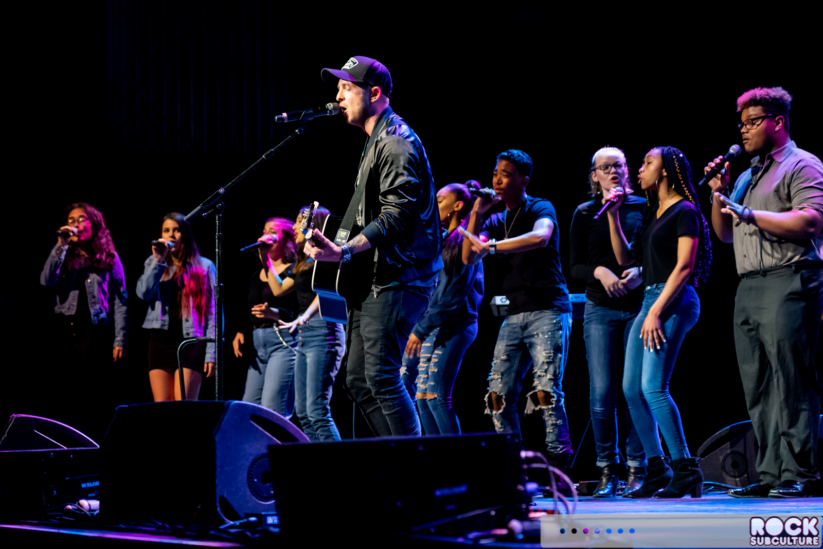 Notes-And-Words-2019-Ryan-Tedder-Oakland-1885