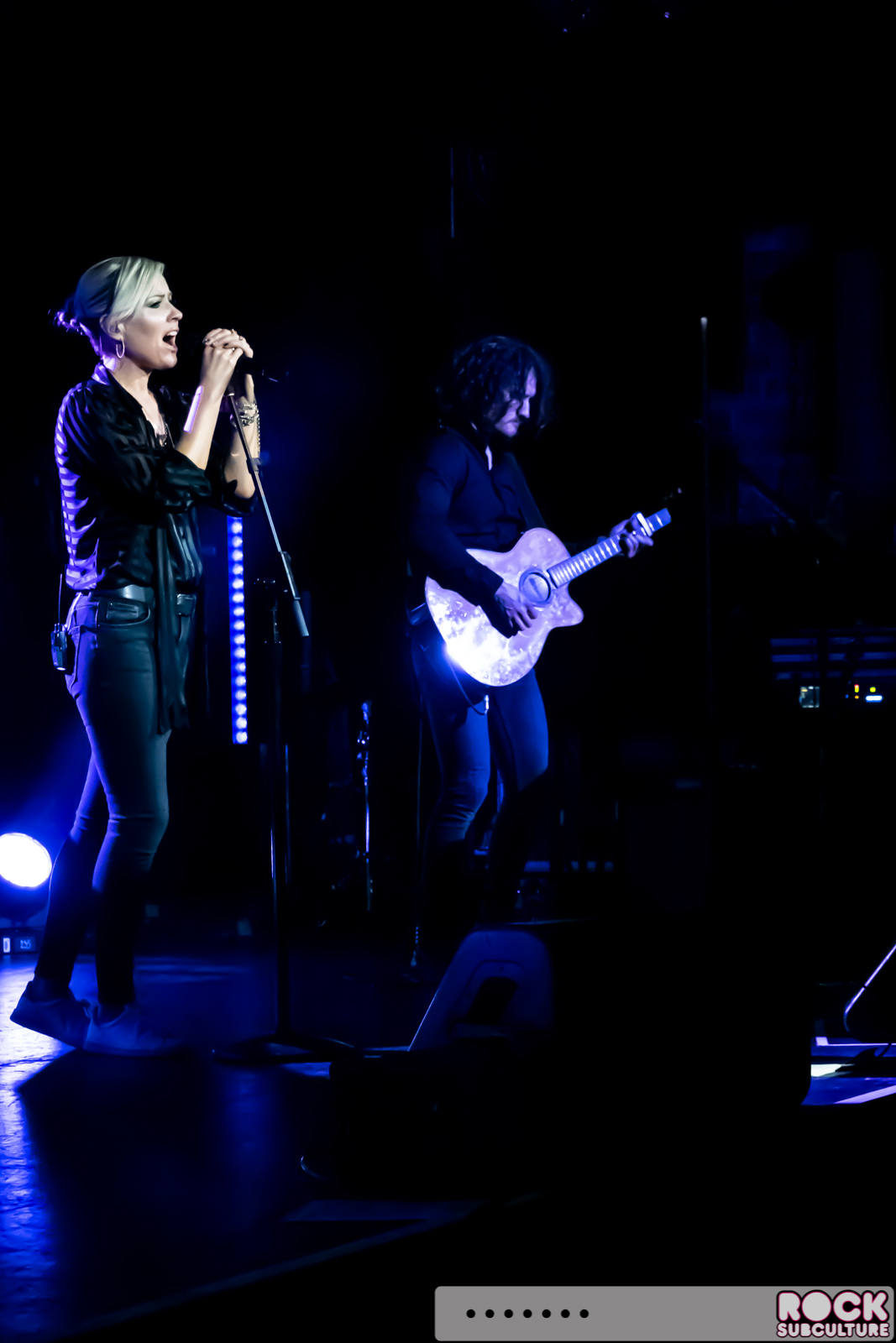 Dido-2019-Tour-Live-Concert-Photos-Seattle-Showbox-SoDo-04
