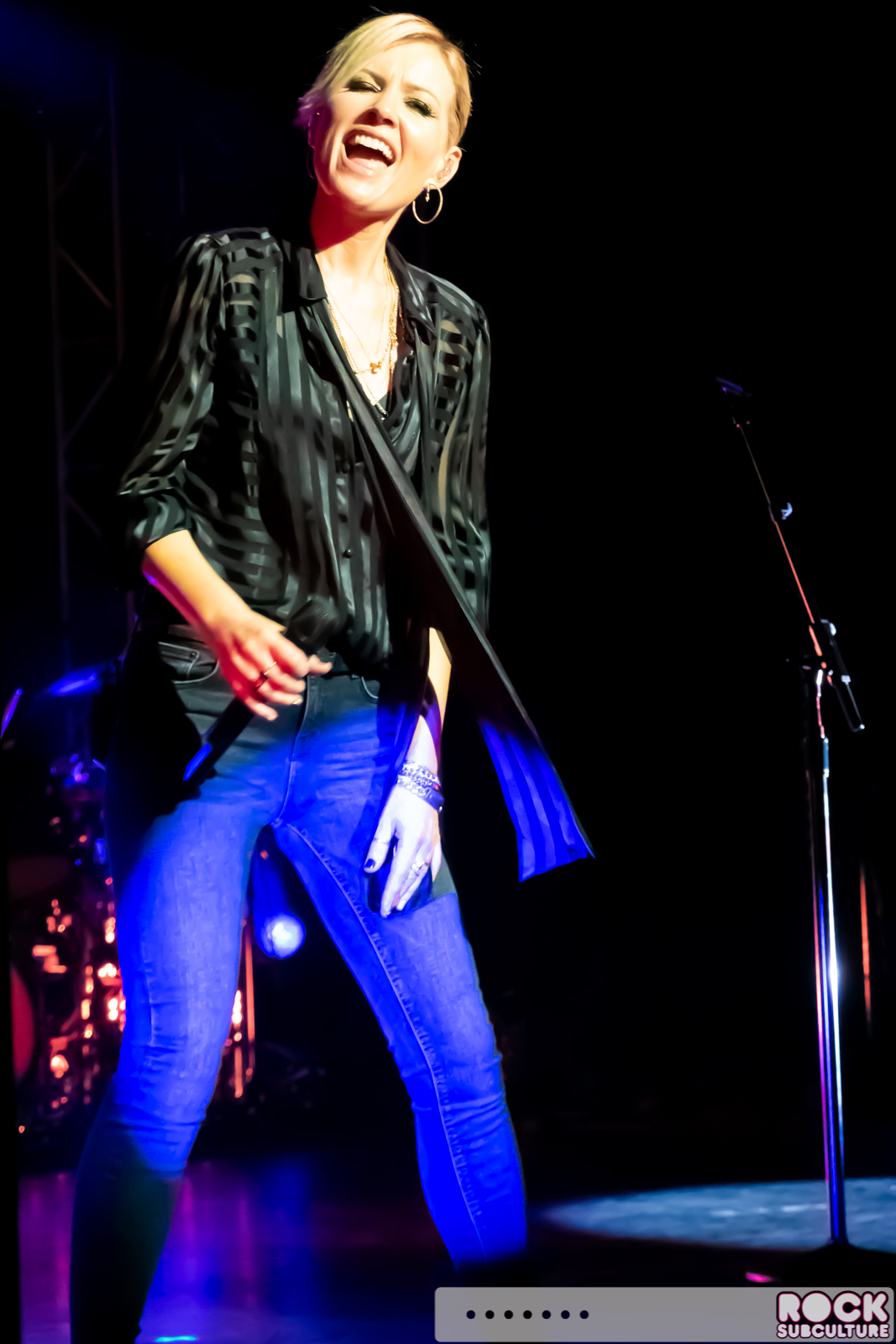 Dido-2019-Tour-Live-Concert-Photos-Seattle-Showbox-SoDo-23