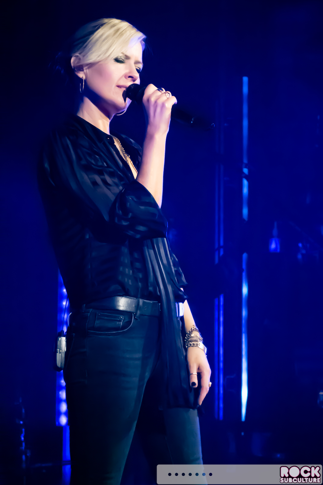 Dido-2019-Tour-Live-Concert-Photos-Seattle-Showbox-SoDo-26